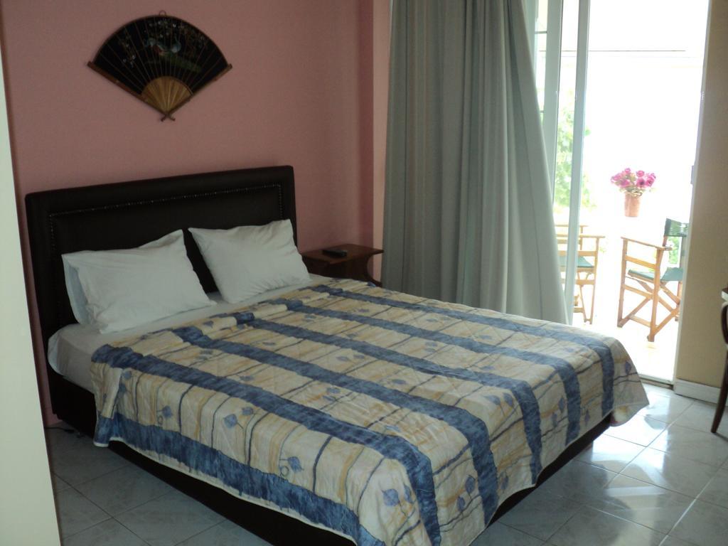 Miloi Rooms And Apartments Zimmer foto