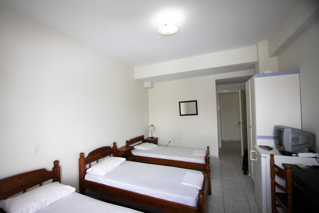 Miloi Rooms And Apartments Exterior foto